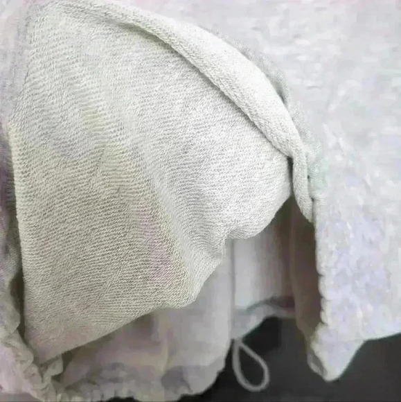 BERSHKA | Women's San Francisco Heather Grey Cropped  Long Sleeve Sweater - Picture 4 of 4